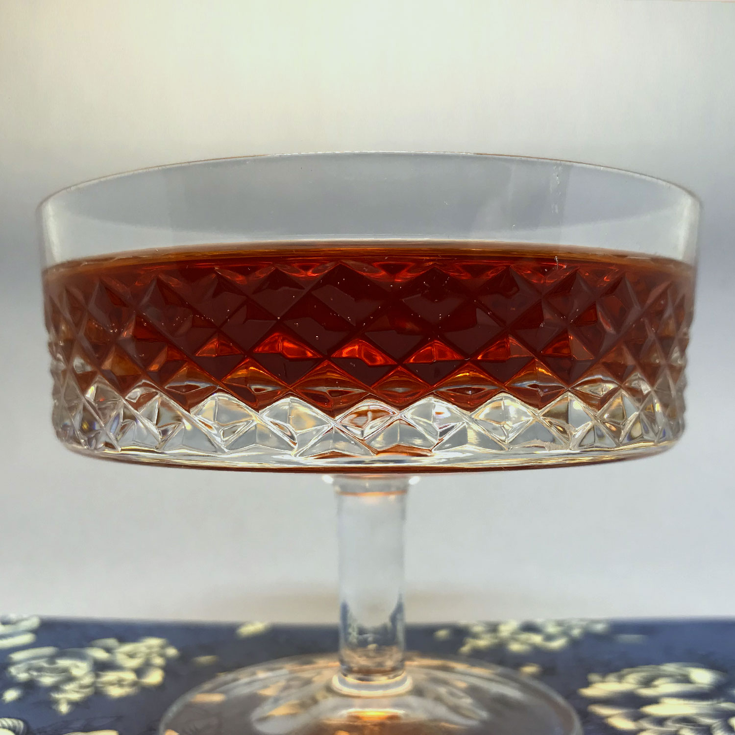 Le Improved Whisky Cocktail est fait à partir du Morellino et du Bourbon ou du Genièvre.